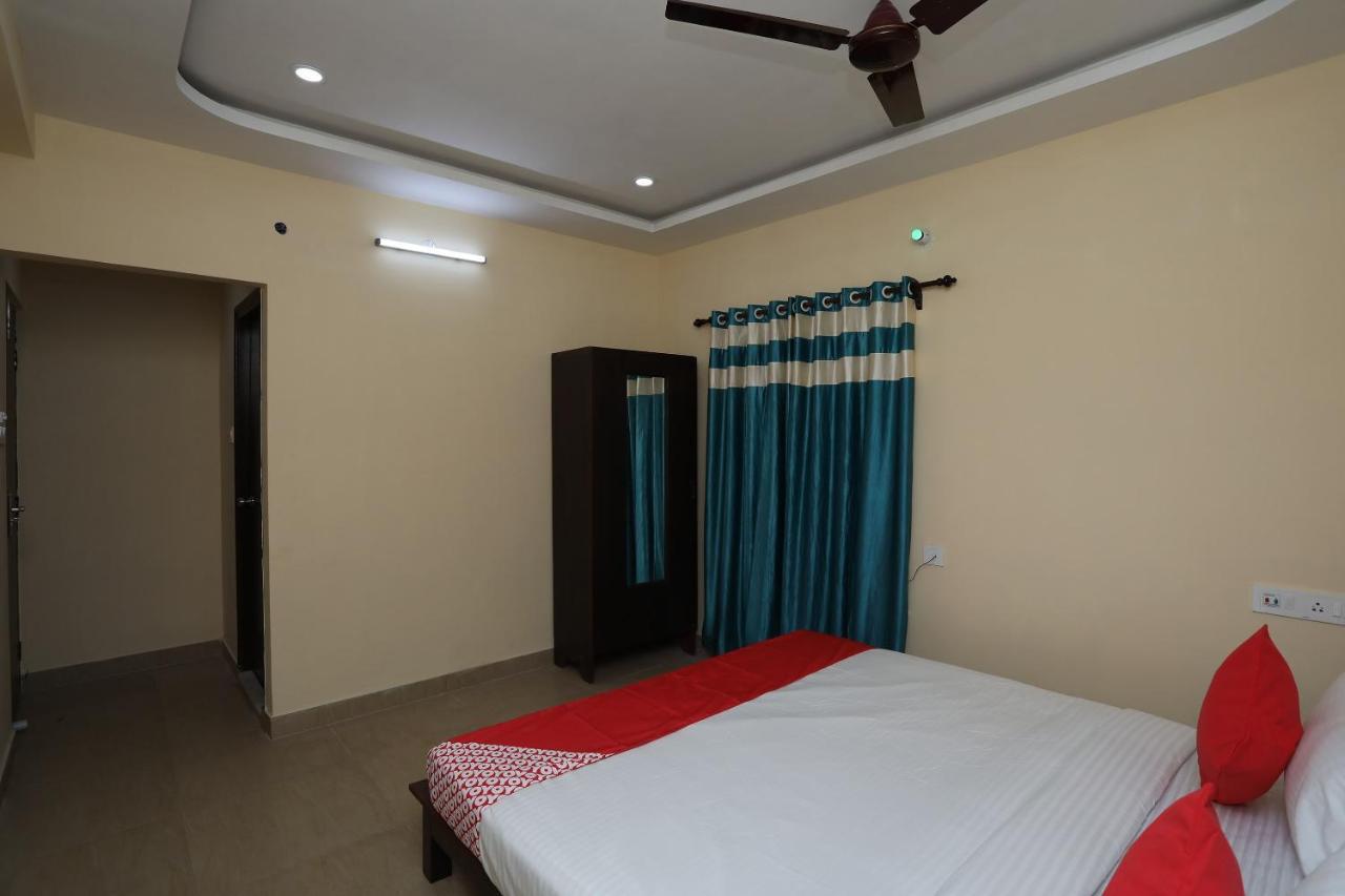 Oyo 17376 Happy Spring Inn Kolkata Exterior photo